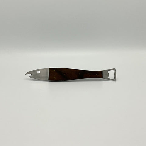 Flesopener Nepune 4687 design Carl Auböck 1955, roestvrij staal inox en teak hout.