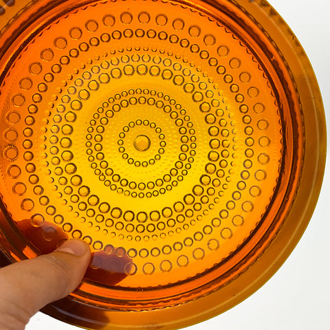 Dewdrop vintage Oiva Toikka design "Kastehelmi" amber dish produced by Arabia or Nuutajarvi.