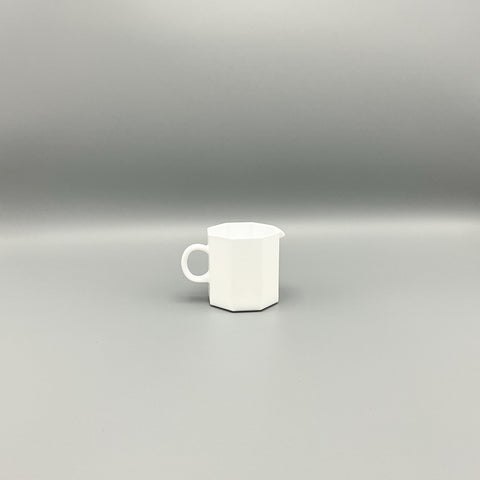 Octime milk jug in white. French eighties design. Octagon achthoek