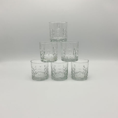 Vintage BP tumblers with bubbles, perfect for whiskey or rhum.