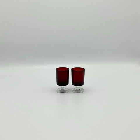 Luminarc cavalier sweden burgundy ruby coloureed shot glass for schnapps