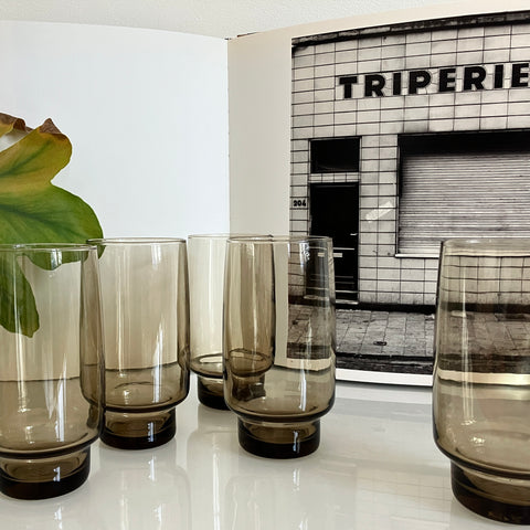 Set of stylish vintage smoked soda glasses by the Frech brand Luminarc