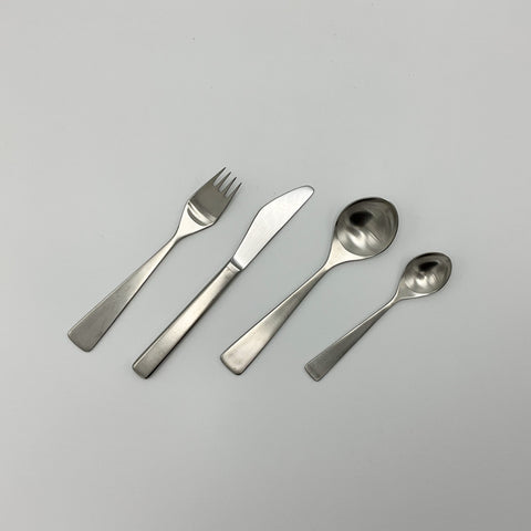 tias-eckhoff-danish-design-stelton-norstaal-maya-cutlery